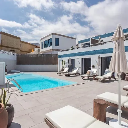 Daire Casa Edem Playa Del Hombre Con Piscina Y Solarium